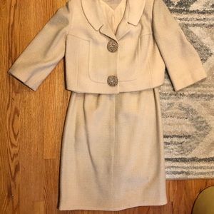 Vintage Jackie O style skirt suit